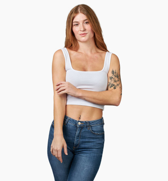 Emmanuelle  P. – Fashion Sedcard-Foto 2 bei JustInCast