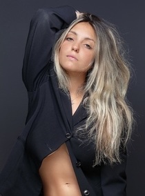 emmanuelle – Dancers sedcard at JustInCast
