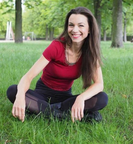 Natalia B. – Schauspiel Sedcard-Foto 3 bei JustInCast