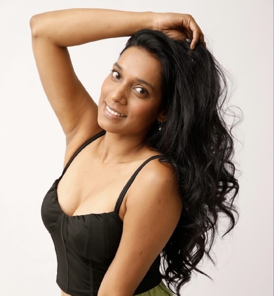 Madhura  P. – Fashion sedcard image 2 at JustInCast