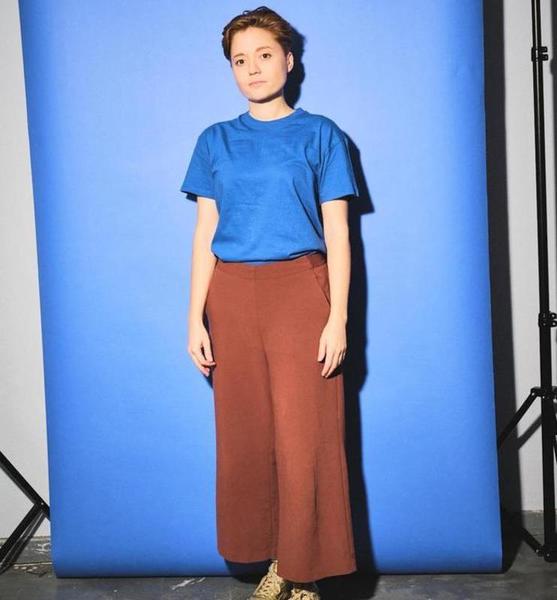 Nina W. – Schauspiel Sedcard-Foto 5 bei JustInCast