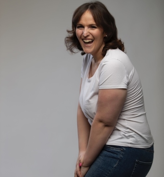 Daniela  D. – Fashion Sedcard-Foto 3 bei JustInCast
