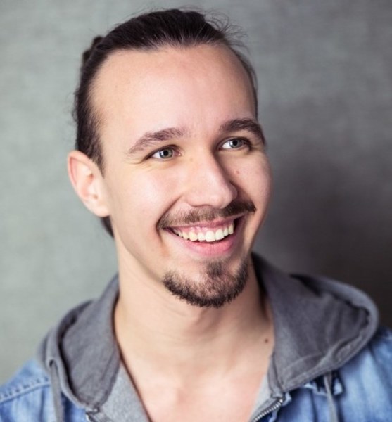 Luis V. – Schauspiel Sedcard-Foto 4 bei JustInCast