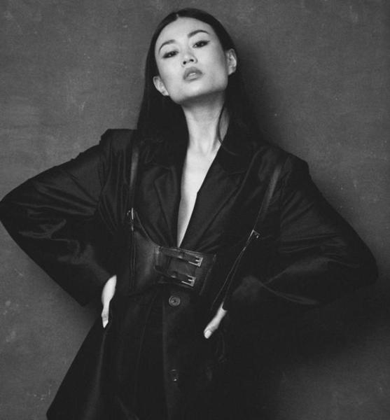 Tuyet My H. – Acting sedcard image 2 at JustInCast