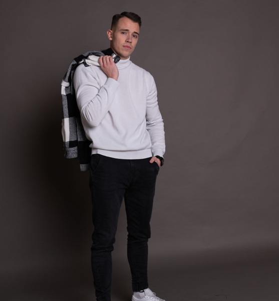 Tom W. – Schauspiel Sedcard-Foto 5 bei JustInCast