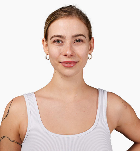 Anna Lena Bonifacia K. – Real People Sedcard-Foto 2 bei JustInCast