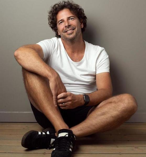 Pieter V. – Fashion Sedcard-Foto 5 bei JustInCast