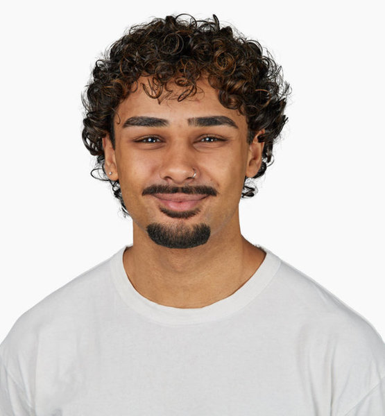 Mohamad-Ali M. – Real People Sedcard-Foto 4 bei JustInCast