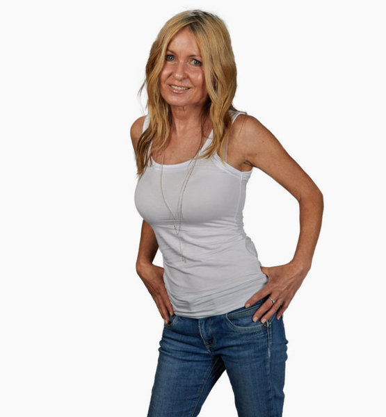 Anja B. – Real People Sedcard-Foto 5 bei JustInCast