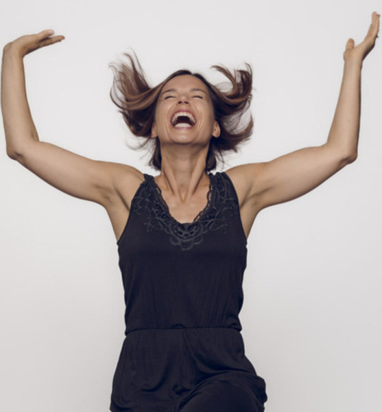 Ines t. – Fashion Sedcard-Foto 4 bei JustInCast