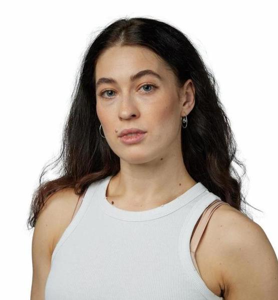 Kateryna  K. – Real People Sedcard-Foto 5 bei JustInCast