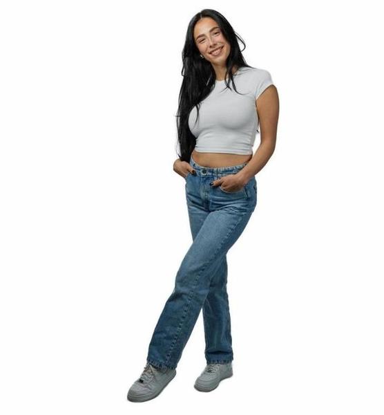 Leonie S. – Real People Sedcard-Foto 3 bei JustInCast