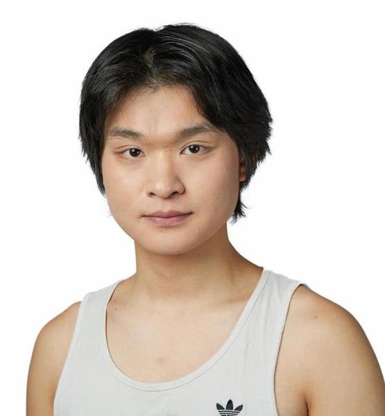 Xinhai L. – Real People Profilbild bei JustInCast