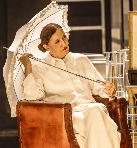 Violeta M. – Schauspiel Sedcard-Foto 5 bei JustInCast