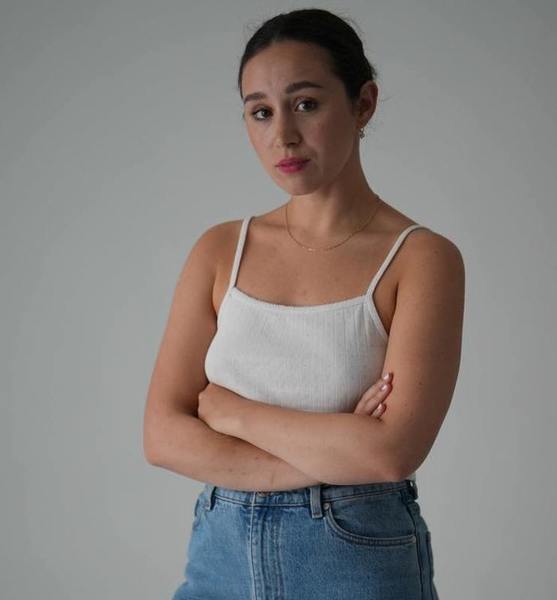 Johanna Pauline B. – Schauspiel Sedcard-Foto 5 bei JustInCast