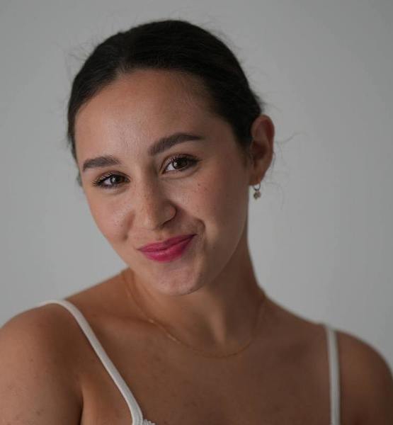 Johanna Pauline B. – Schauspiel Sedcard-Foto 3 bei JustInCast