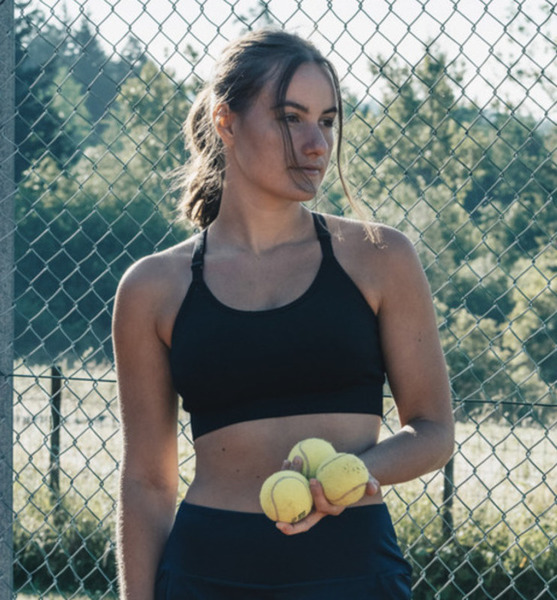 Laura S. – Fashion Profilbild bei JustInCast