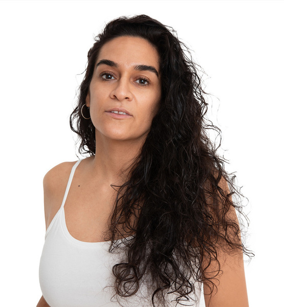 Charlotte Natalie J. – Schauspiel Sedcard-Foto 7 bei JustInCast