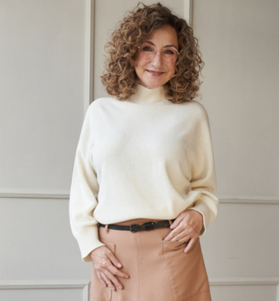 Nathaly T. – Fashion Sedcard-Foto 4 bei JustInCast