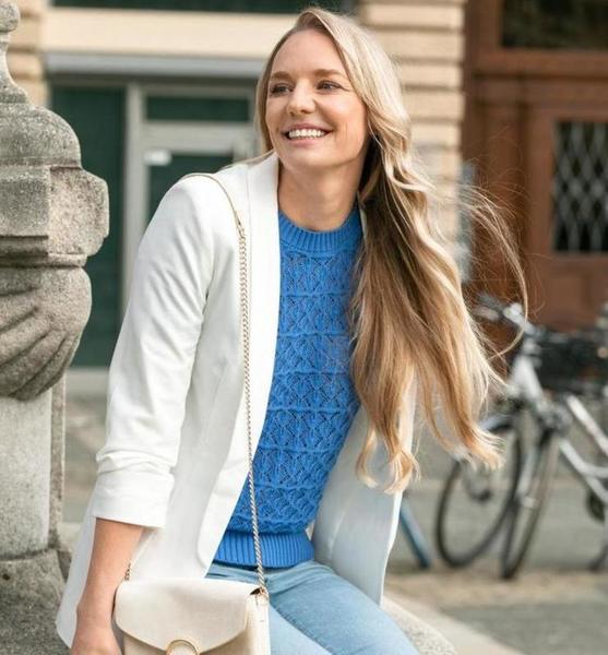 Anna-Lena S. – Fashion Sedcard-Foto 5 bei JustInCast