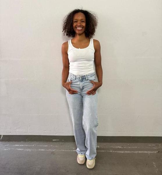 Asheeba D. – Fashion Sedcard-Foto 4 bei JustInCast