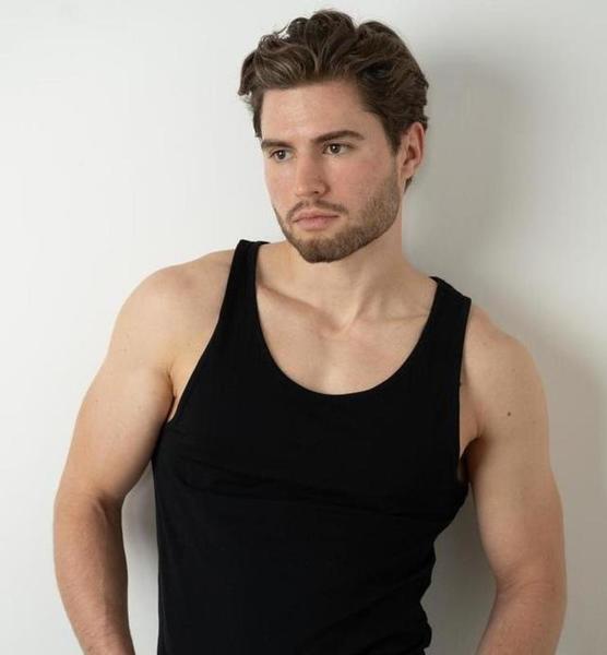 Felix  W. – Fashion Sedcard-Foto 2 bei JustInCast