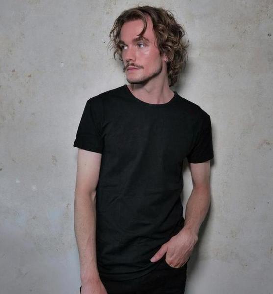 Maximilian D. – Schauspiel Sedcard-Foto 2 bei JustInCast