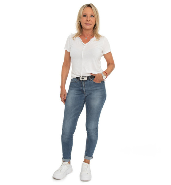 Britta P. – Real People Sedcard-Foto 3 bei JustInCast