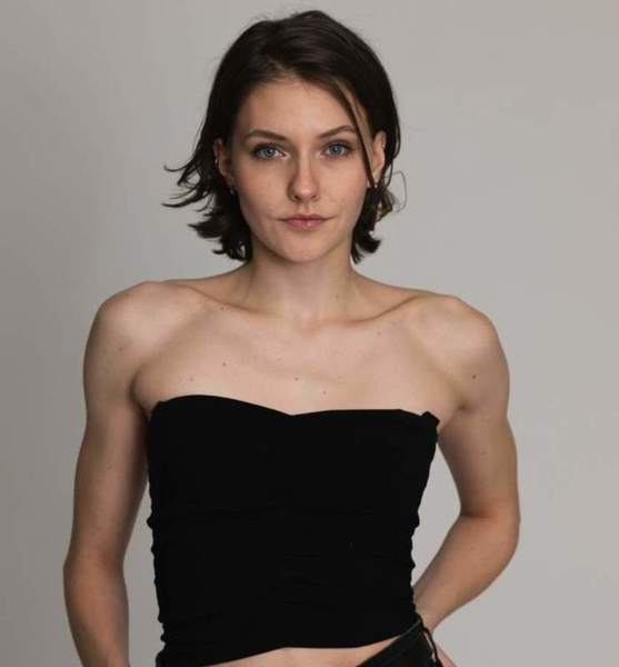 Sophia E. – Tanz Sedcard-Foto 2 bei JustInCast