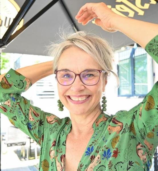 Kerstin E. – Fashion Sedcard-Foto 6 bei JustInCast