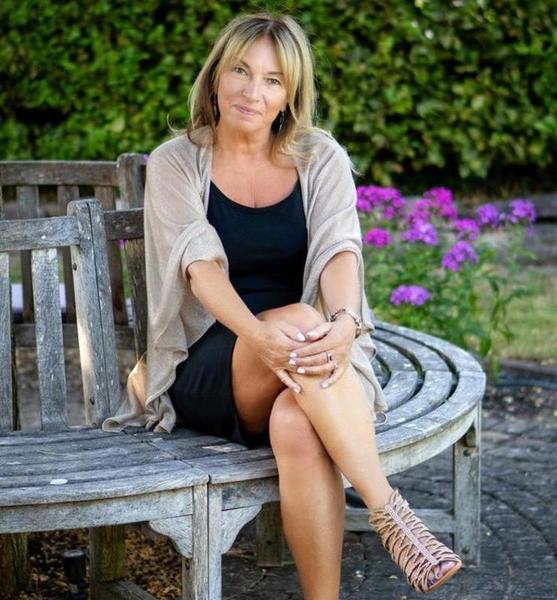 Sibylle S. – Schauspiel Sedcard-Foto 4 bei JustInCast