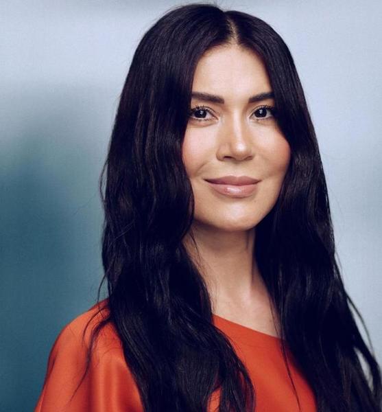 Laura K. – Fashion Profilbild bei JustInCast