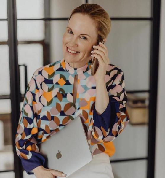 Silke L. – Fashion Sedcard-Foto 4 bei JustInCast