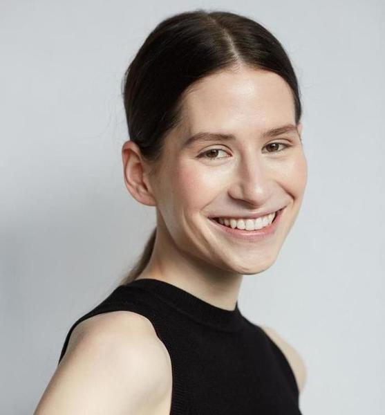 Lena L. – Schauspiel Sedcard-Foto 2 bei JustInCast