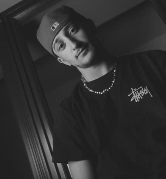Ernest B. – Tanz Sedcard-Foto 3 bei JustInCast