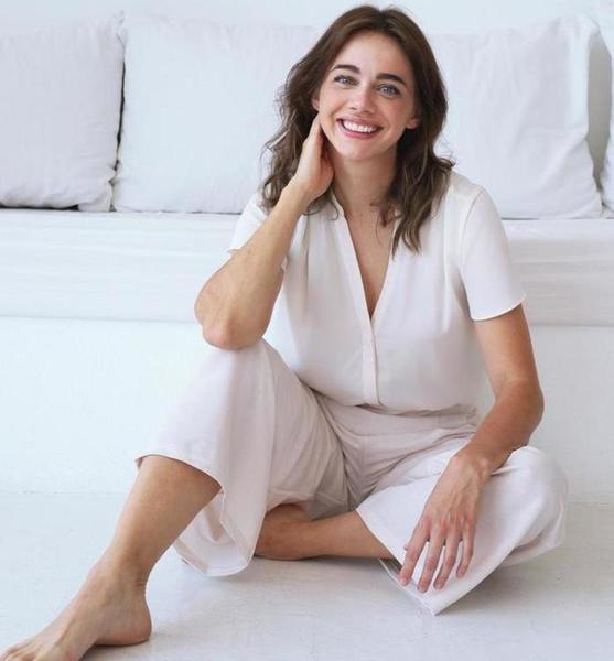 Eva Luca  K. – Schauspiel Sedcard-Foto 4 bei JustInCast