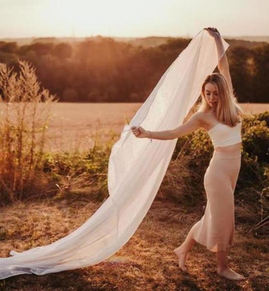 Kristina  K. – Fashion Sedcard-Foto 2 bei JustInCast