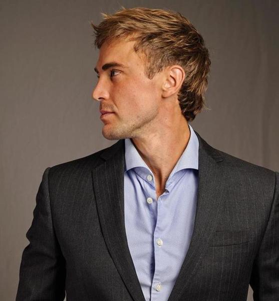 Simon W. – Fashion Sedcard-Foto 4 bei JustInCast