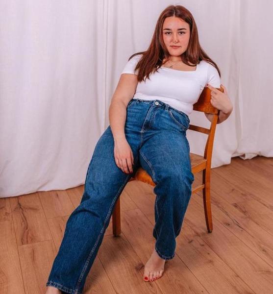 Isabel D. – Schauspiel Sedcard-Foto 5 bei JustInCast