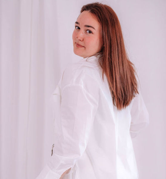 Isabel D. – Schauspiel Sedcard-Foto 4 bei JustInCast