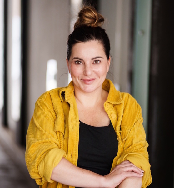 Anja S. – Schauspiel Sedcard-Foto 4 bei JustInCast