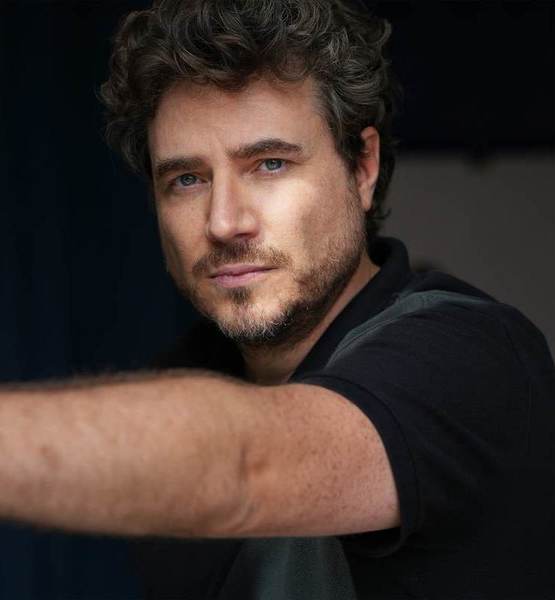 Maximilian N. – Schauspiel Sedcard-Foto 6 bei JustInCast
