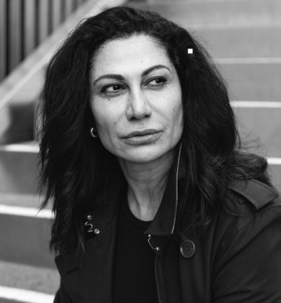 Aysel H. – Schauspiel Sedcard-Foto 2 bei JustInCast