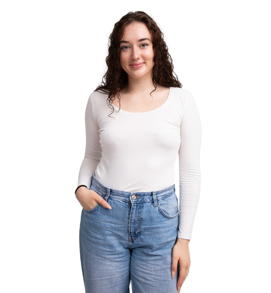 Anastasia T. – Real People Sedcard-Foto 4 bei JustInCast