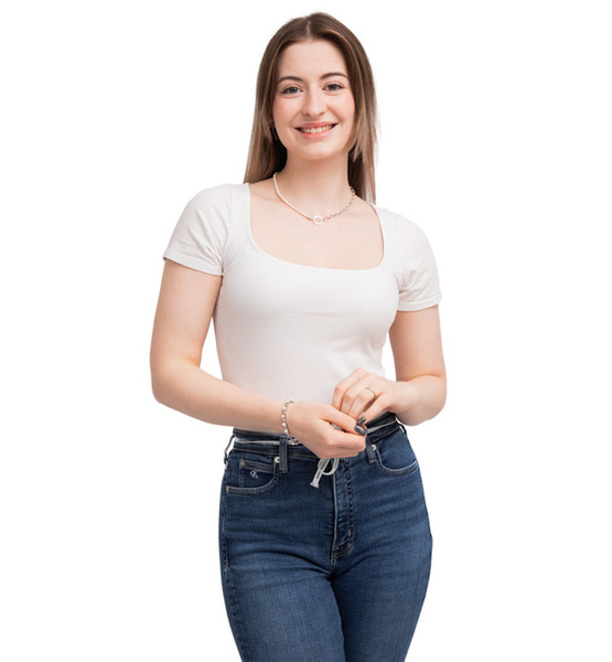 Lisa Emelie W. – Real People Sedcard-Foto 4 bei JustInCast