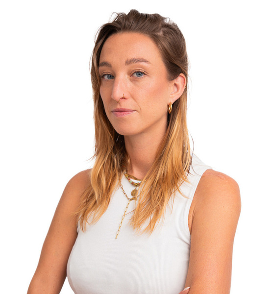 Nadine A. – Real People Sedcard-Foto 3 bei JustInCast