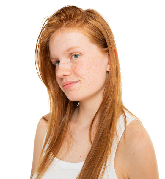 Cecile I. – Real People Sedcard-Foto 4 bei JustInCast