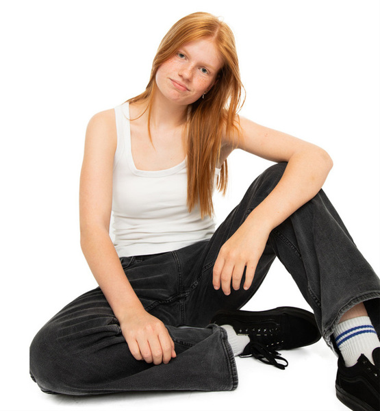 Cecile I. – Real People Sedcard-Foto 5 bei JustInCast