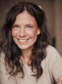 Johanna – Schauspieler & Darsteller Sedcard bei JustInCast