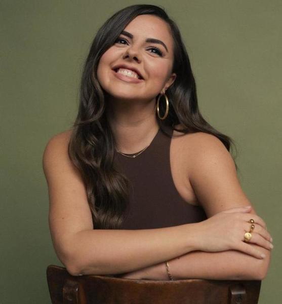 Janina T. – Schauspiel Sedcard-Foto 4 bei JustInCast